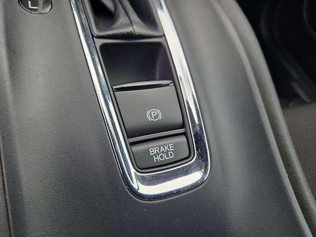 Used 2021 Honda HR-V LX image 25