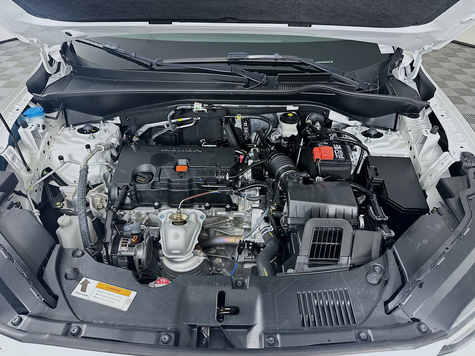 Used 2024 Honda HR-V LX image 31