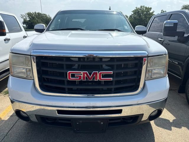 Used 2009 GMC Sierra 2500 SLT w/ SLT Convenience Package AWD/4WD image 2