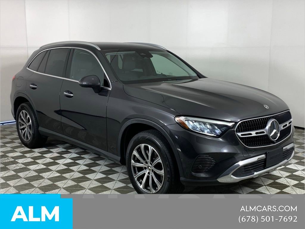 Used 2023 Mercedes-Benz GLC 300 image 15