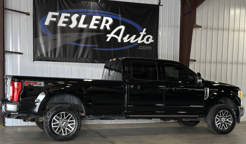 Used 2017 Ford F250 Lariat w/ Lariat Ultimate Package image 35