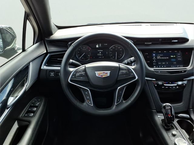 Used 2025 Cadillac XT5 Premium Luxury AWD/4WD image 14
