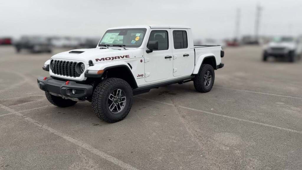 New 2026 Jeep Gladiator Mojave image 1