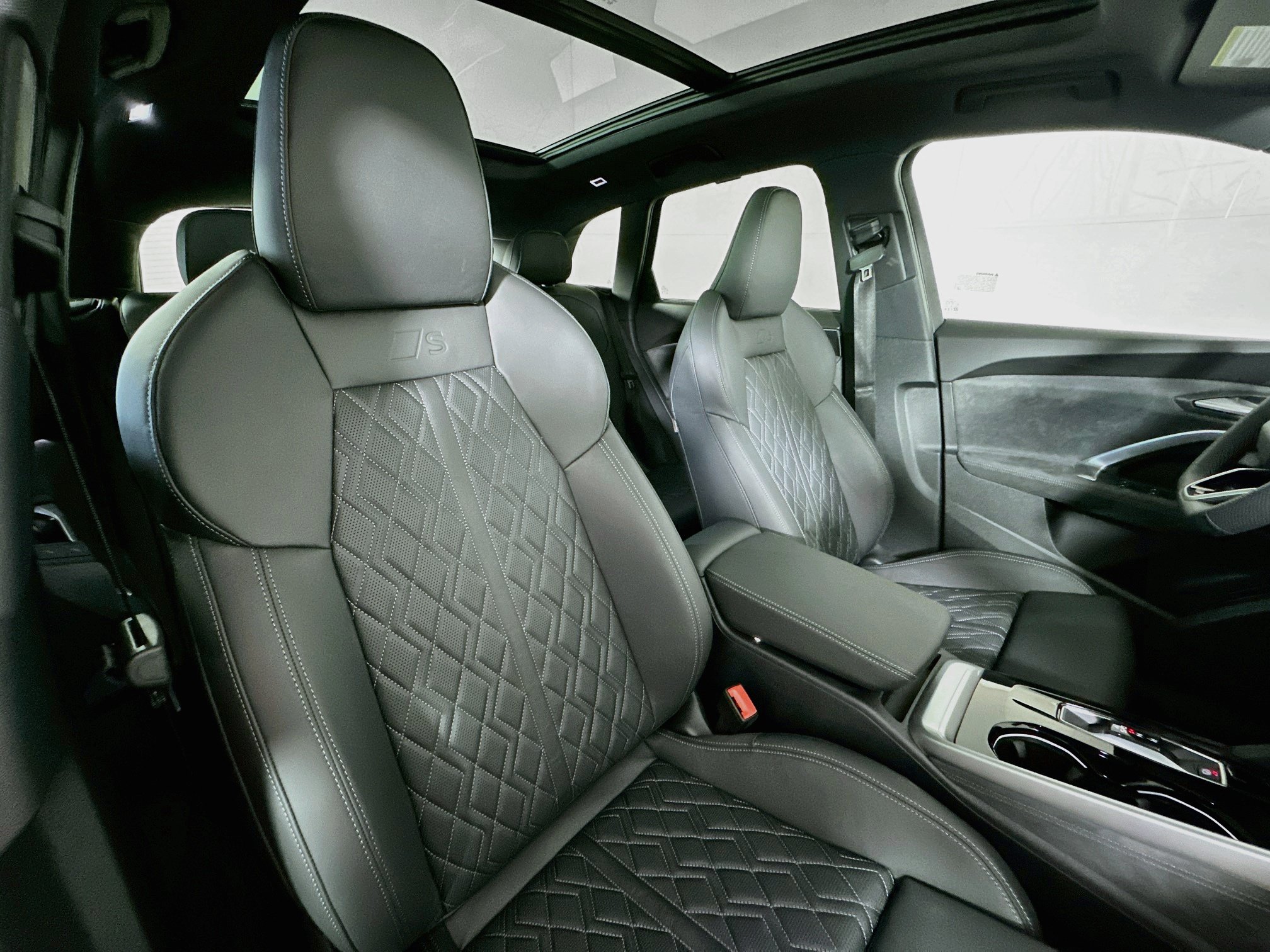 New 2026 Audi SQ5 Premium Plus AWD/4WD image 28