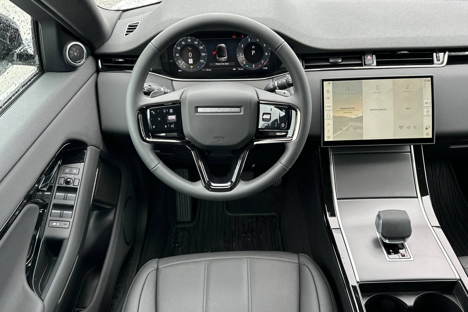New 2026 Land Rover Range Rover Evoque S AWD/4WD image 14