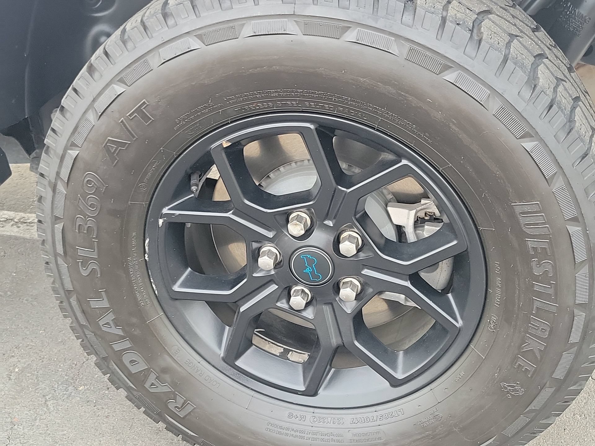 Certified 2024 Jeep Wrangler Unlimited AWD/4WD image 4