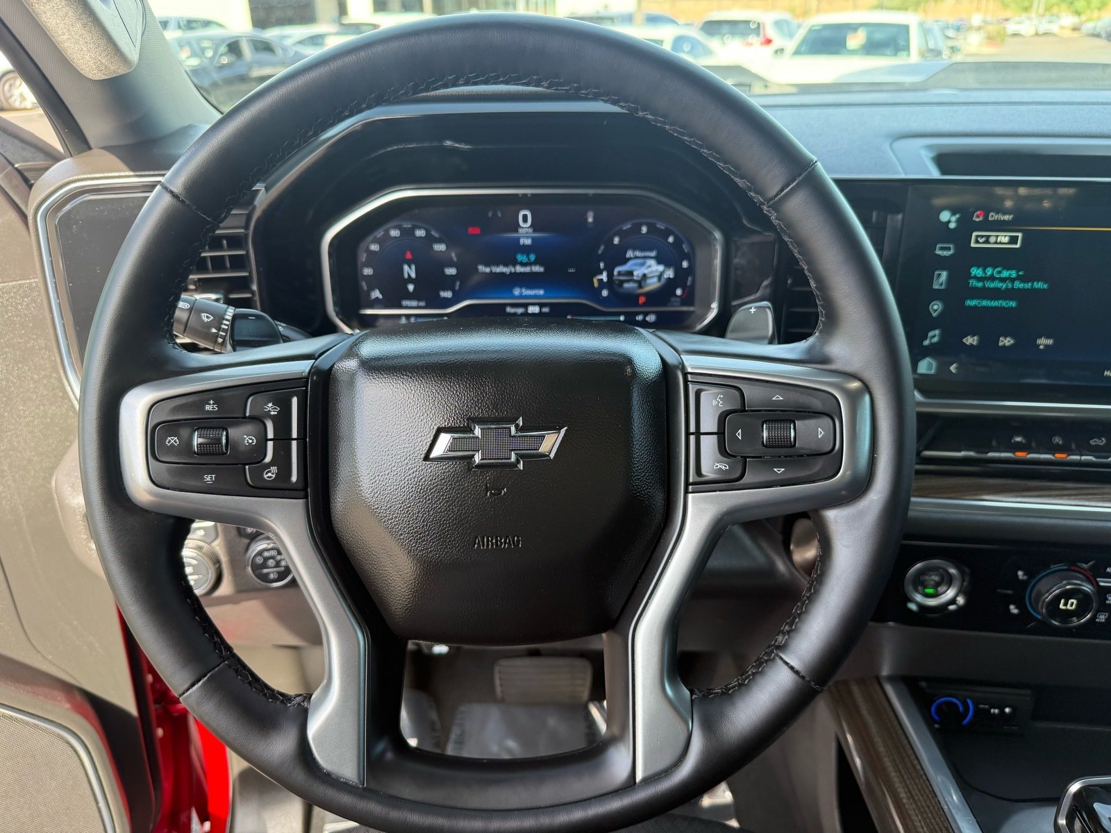 Used 2024 Chevrolet Silverado 1500 LT Trail Boss AWD/4WD image 15
