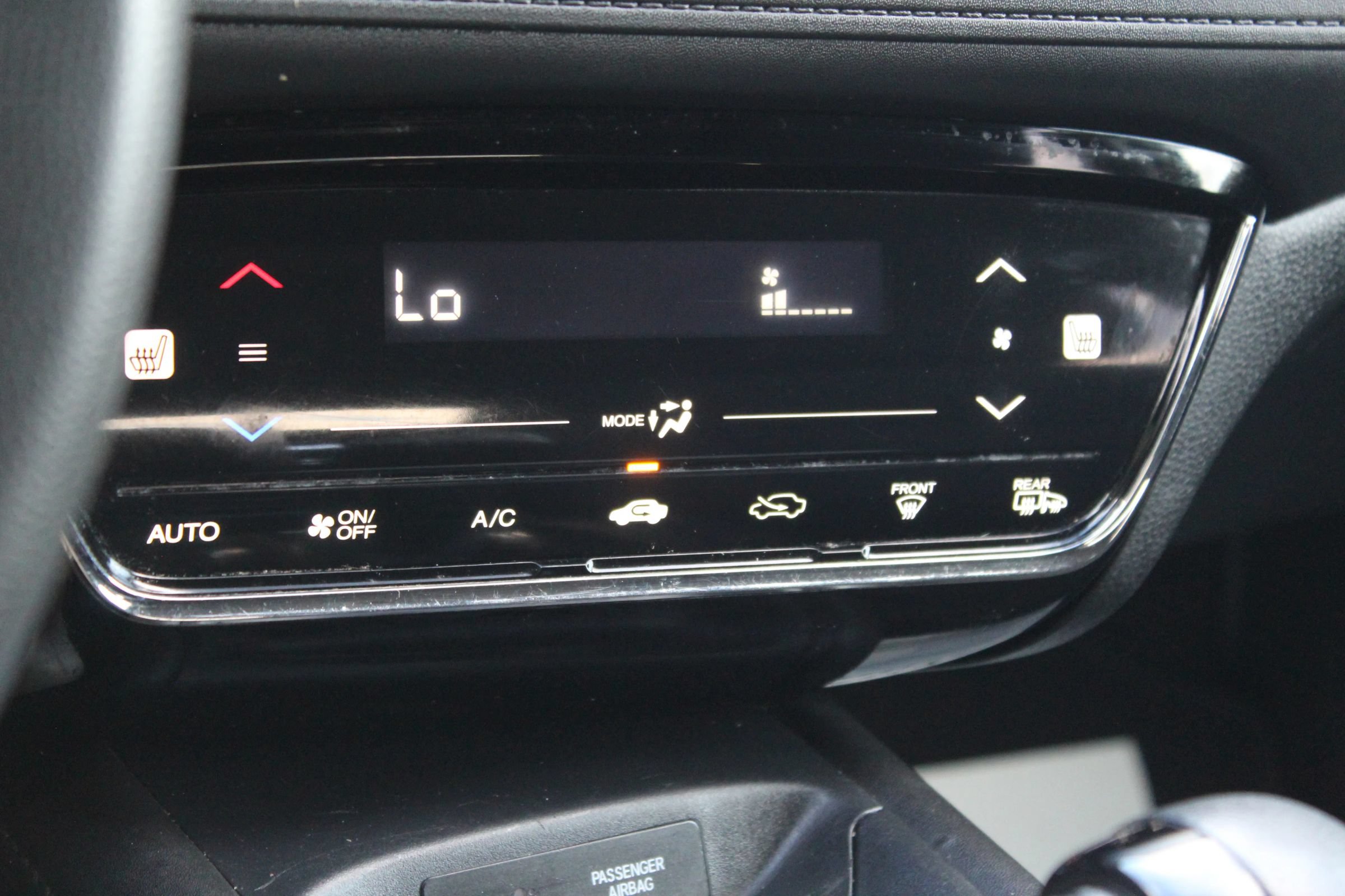 Used 2018 Honda HR-V EX image 31