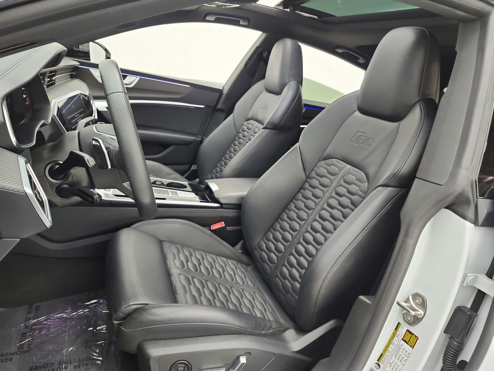 Used 2024 Audi RS 7 Performance AWD/4WD image 10