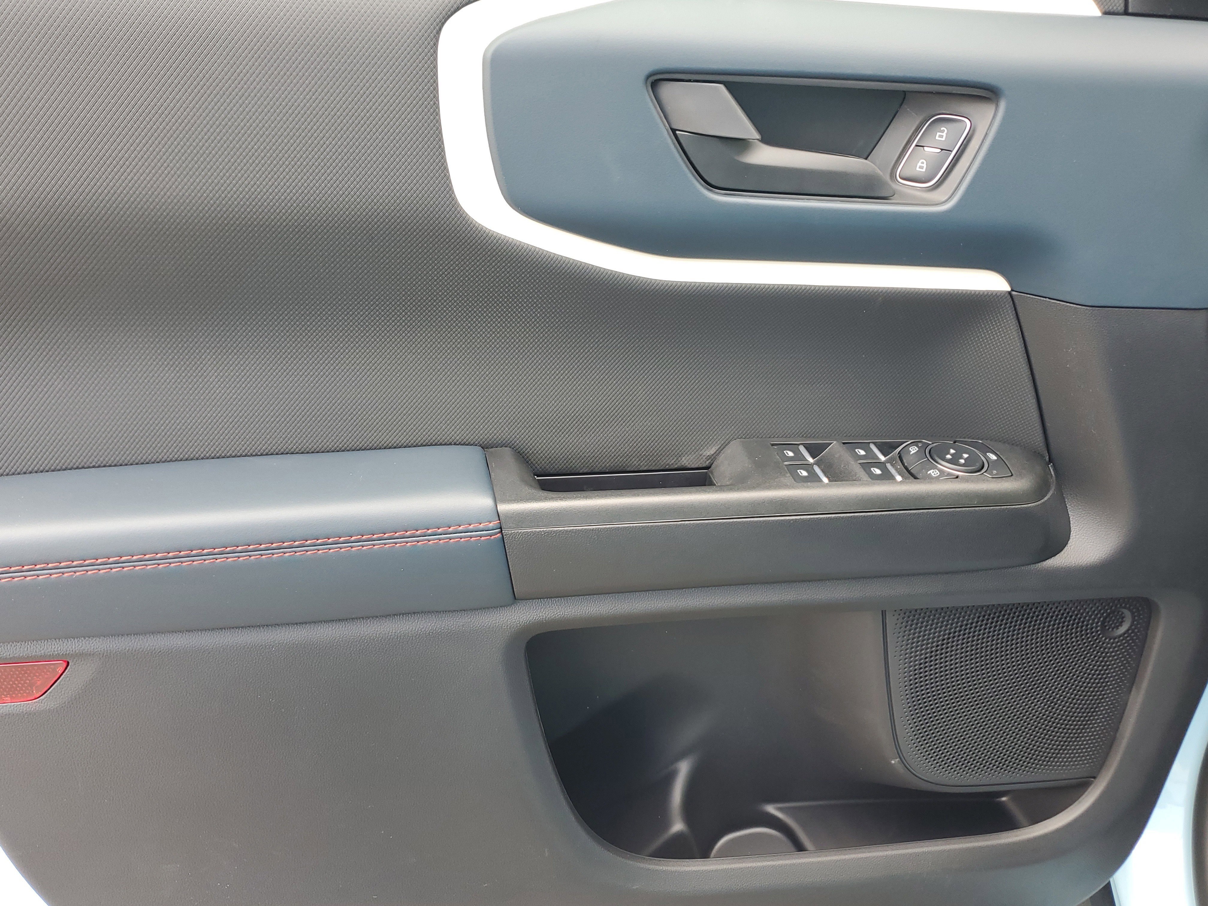 New 2026 Ford Bronco Sport Heritage w/ Convenience Package image 11