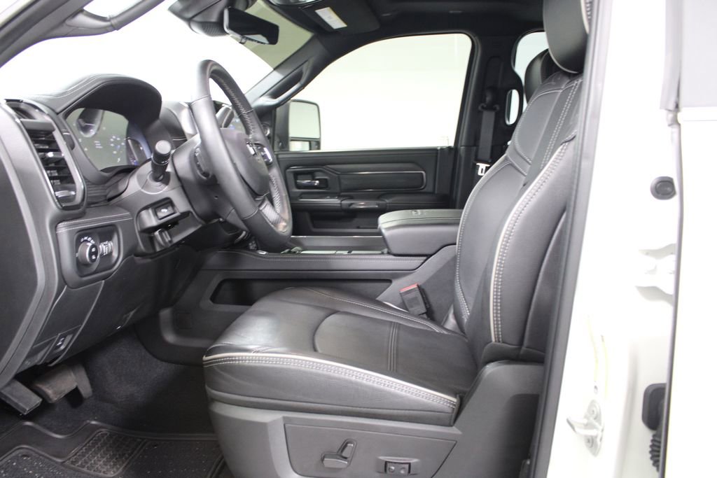 Used 2024 RAM 2500 Limited image 24