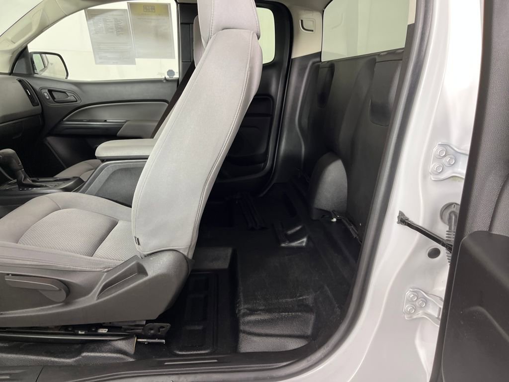 Used 2019 Chevrolet Colorado W/T image 13