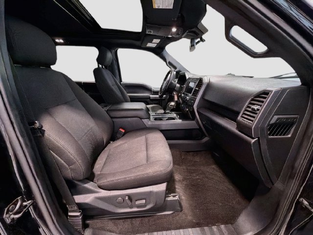 Used 2020 Ford F150 XLT w/ Equipment Group 302A Luxury AWD/4WD image 24