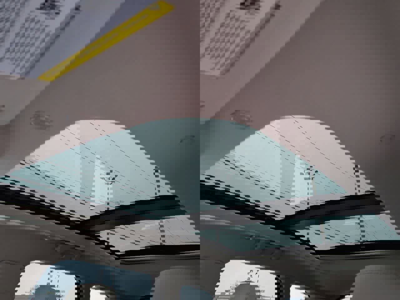 Used 2021 Lincoln Corsair Reserve w/ Equipment Group 201A image 19