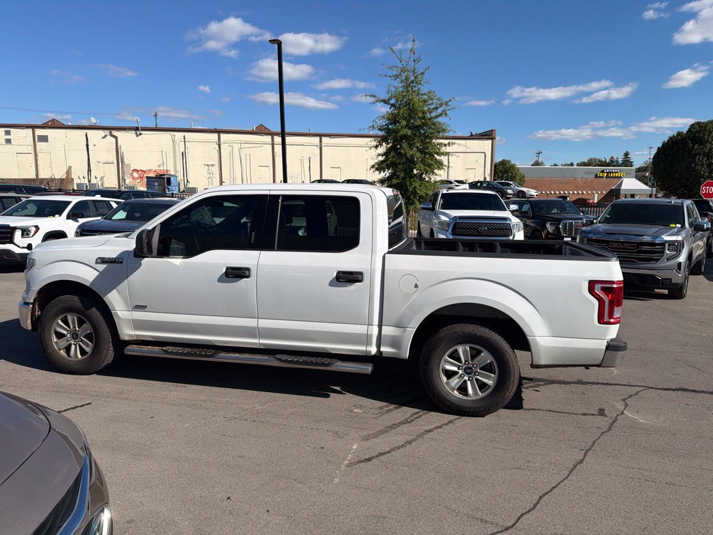 Used 2016 Ford F150 XLT RWD image 12