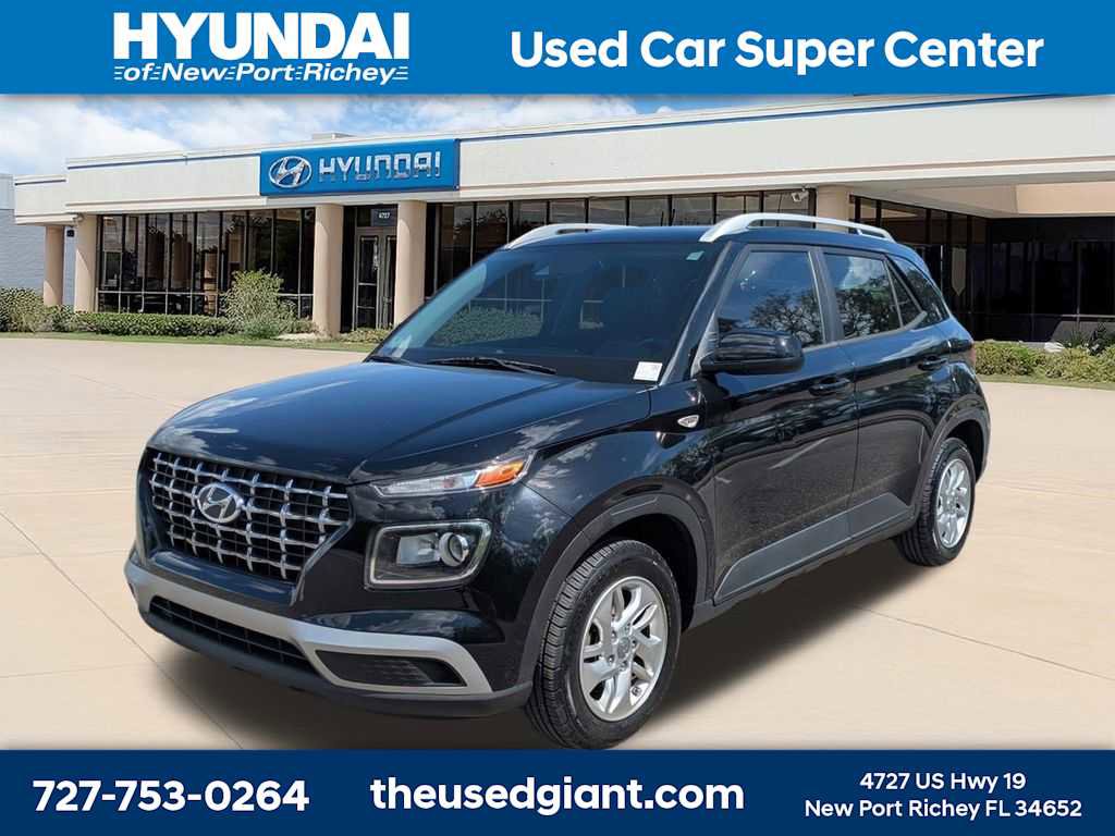 Used 2020 Hyundai Venue SEL image 1
