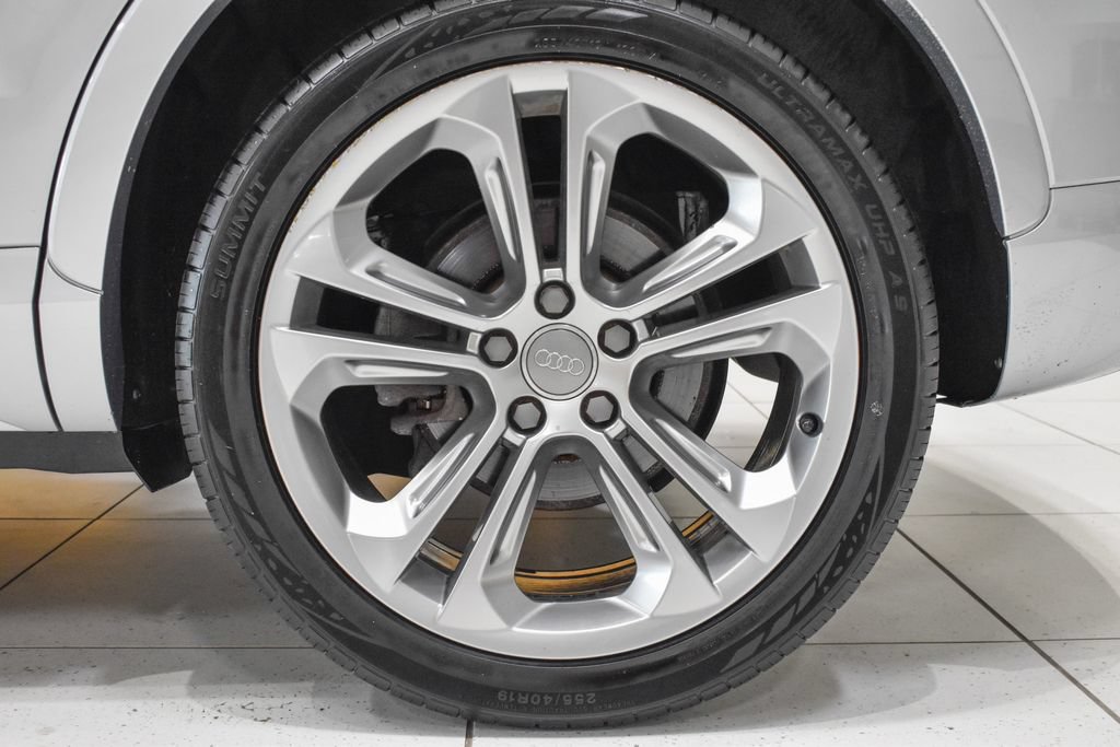 Used 2018 Audi Q3 2.0T Premium w/ Convenience Package AWD/4WD image 14