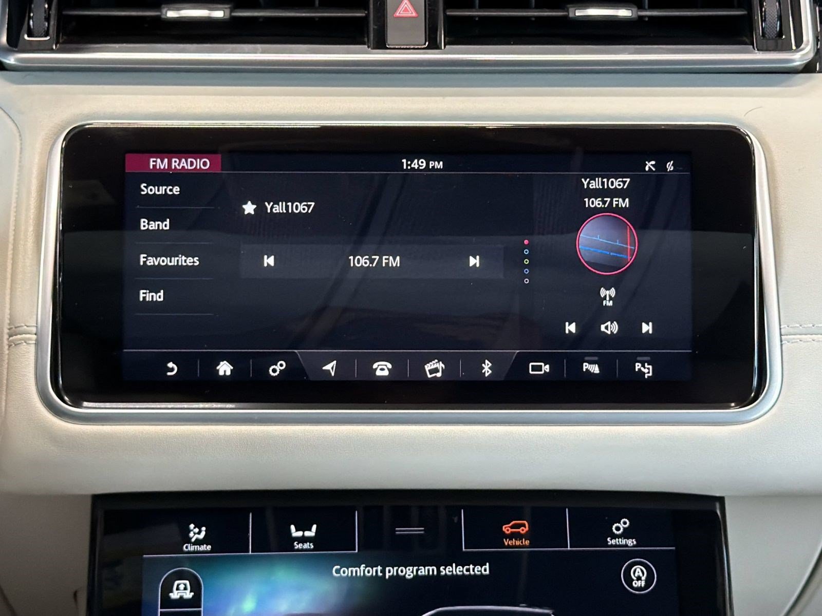 Used 2019 Land Rover Range Rover Velar R-Dynamic HSE AWD/4WD image 20