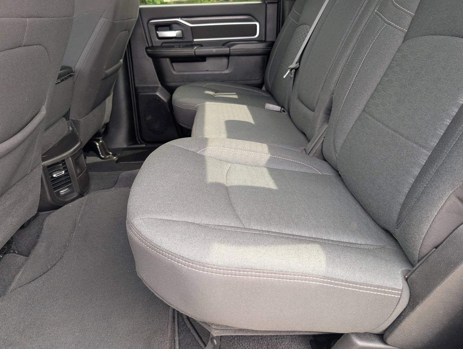 Used 2025 RAM 2500 Big Horn AWD/4WD image 16