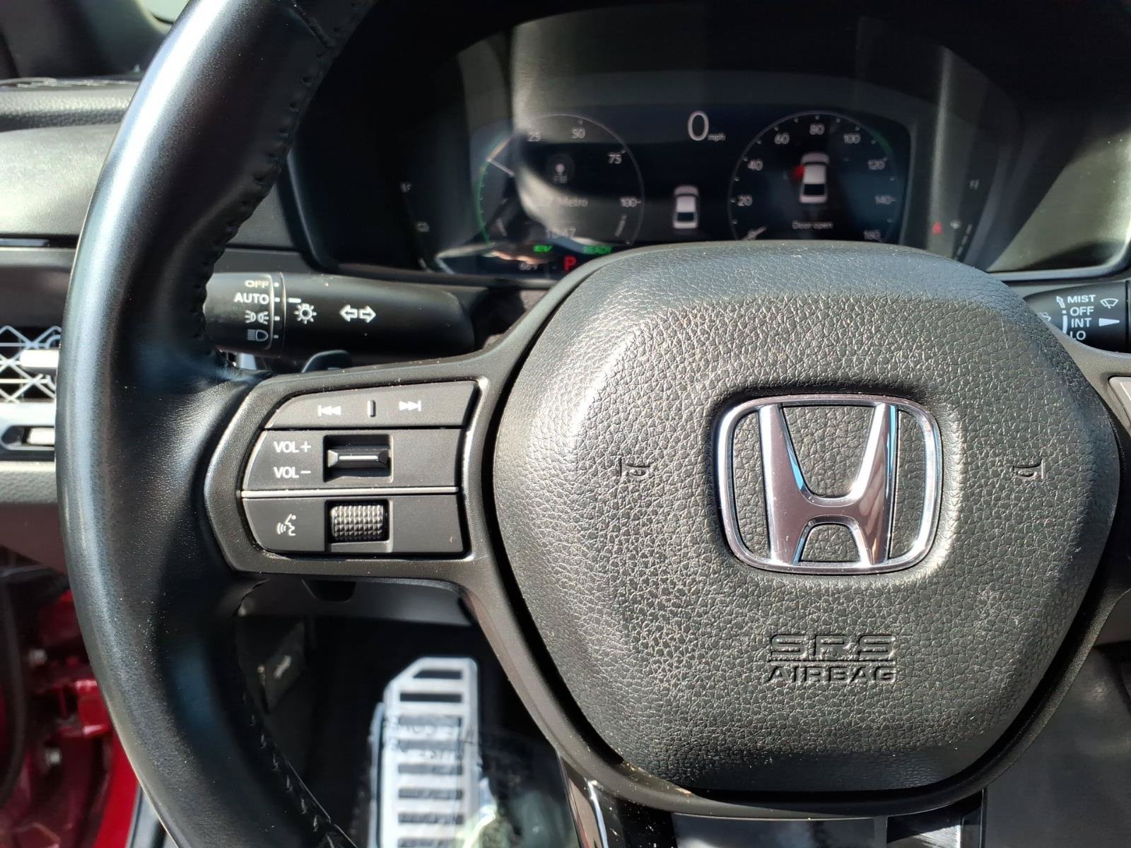 Used 2025 Honda Accord Sport image 19
