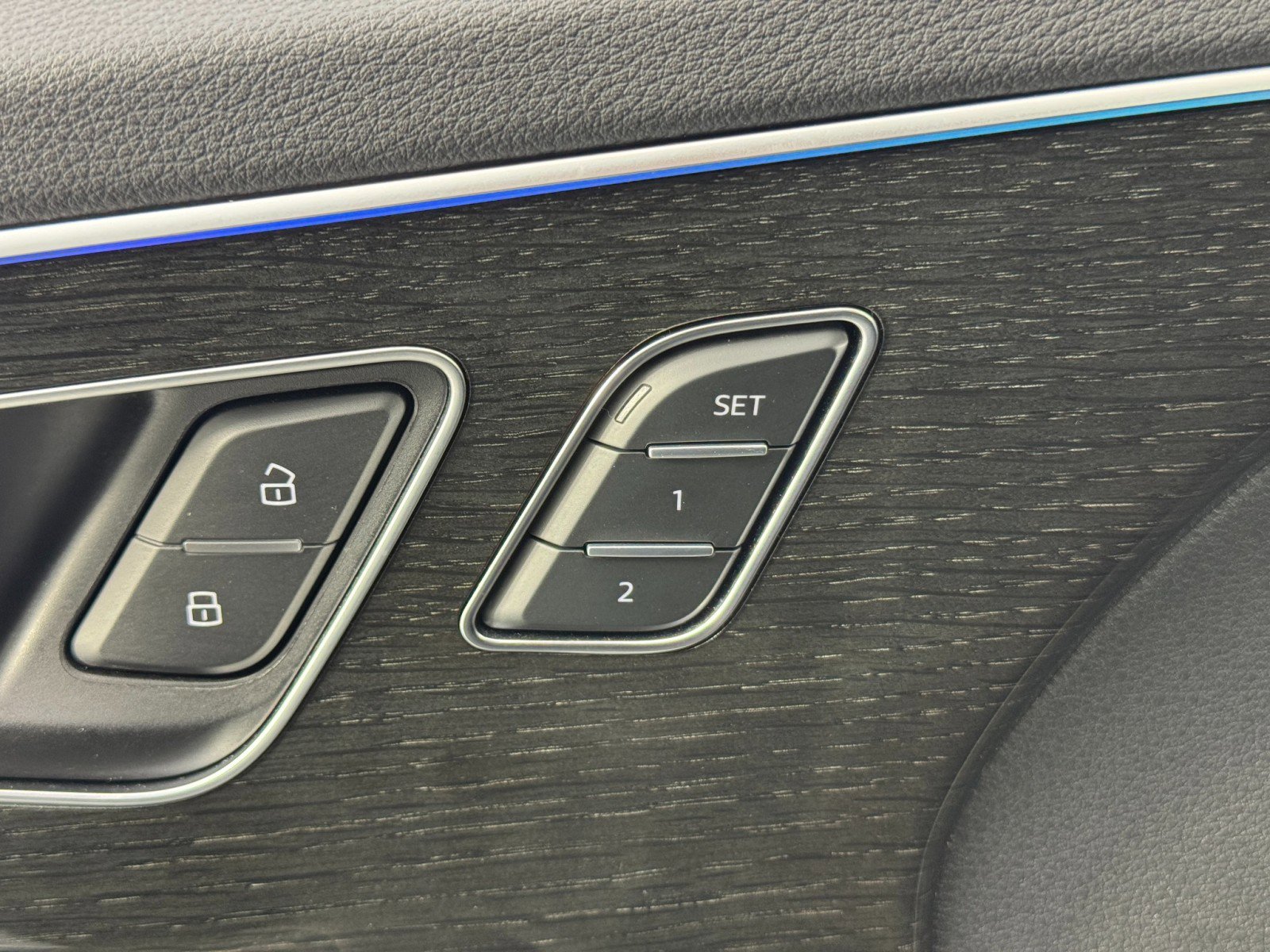 Used 2022 Audi Q7 Premium Plus image 17