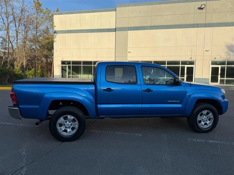 Used 2009 Toyota Tacoma 4x4 Double Cab w/ SR5 Pkg #2 image 19