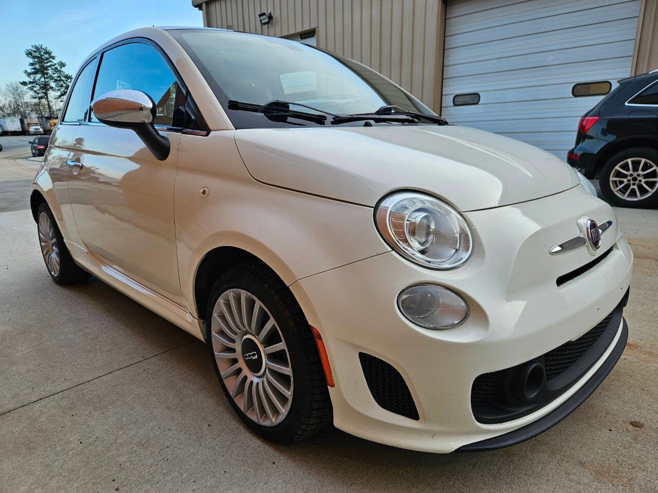 Used 2018 FIAT 500 Lounge image 3