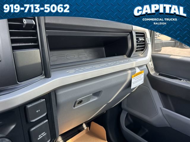 New 2024 Ford F550 4x4 Regular Cab Super Duty image 26