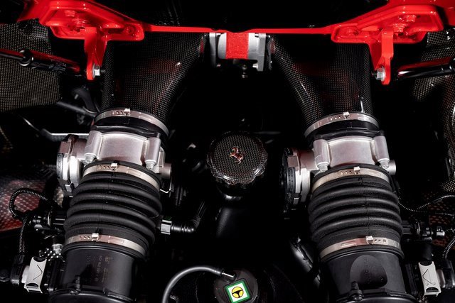 Certified 2015 Ferrari 458 Speciale A RWD image 12
