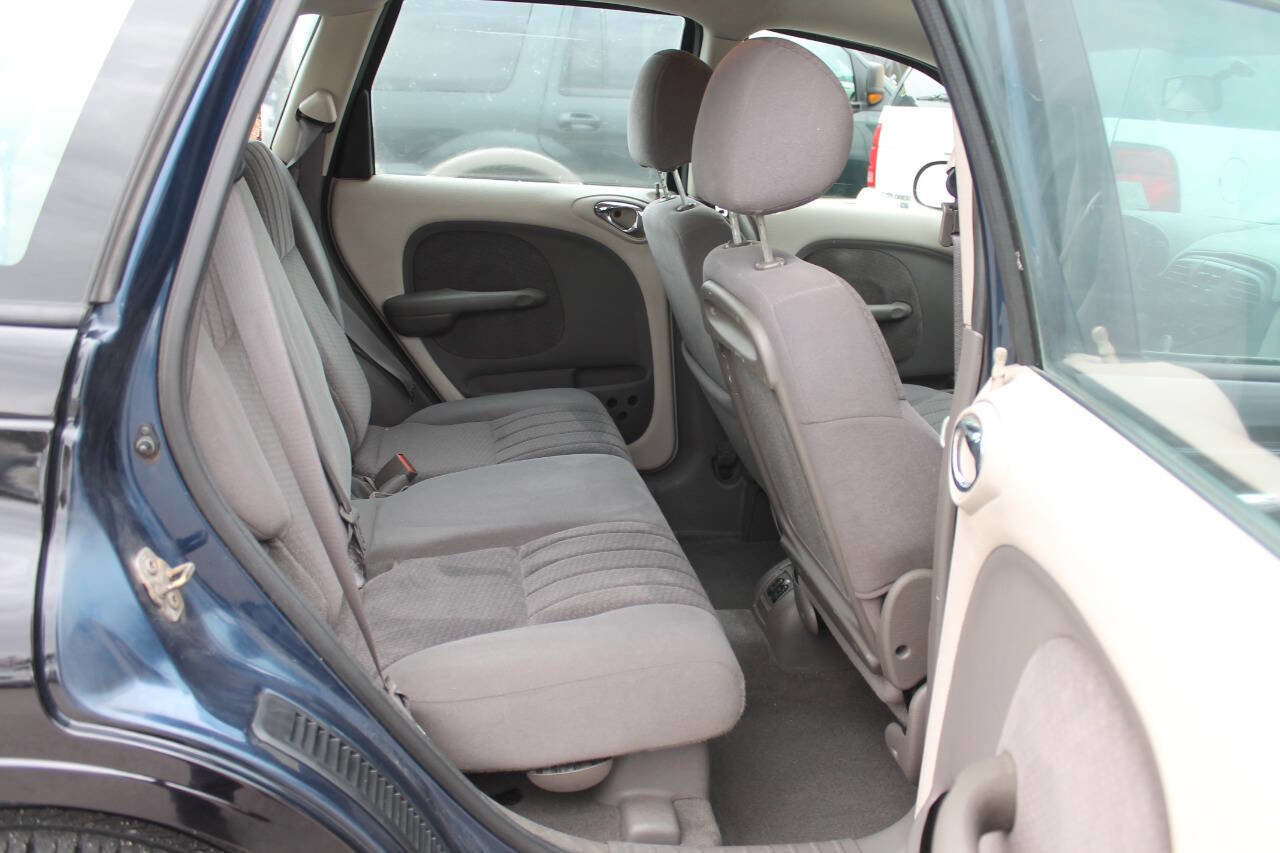 Used 2003 Chrysler PT Cruiser image 32