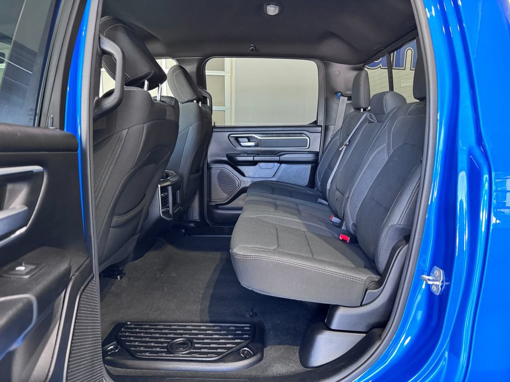 Used 2023 RAM 1500 Big Horn AWD/4WD image 11