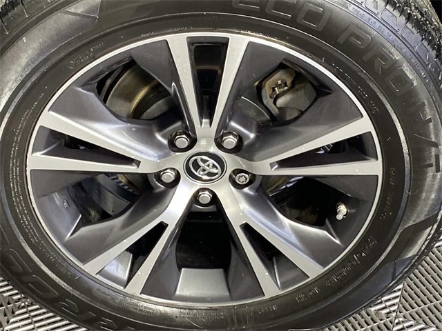 Used 2018 Toyota Highlander Plus image 28