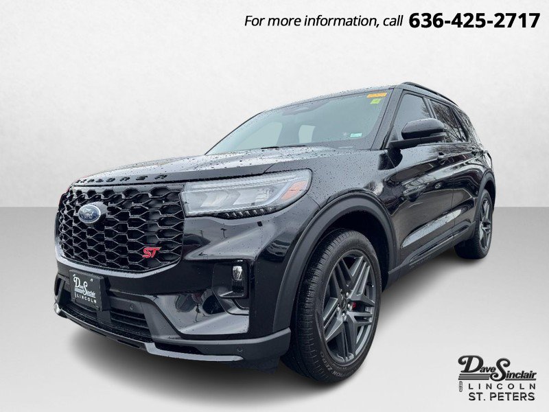 Used 2025 Ford Explorer ST RWD image 1