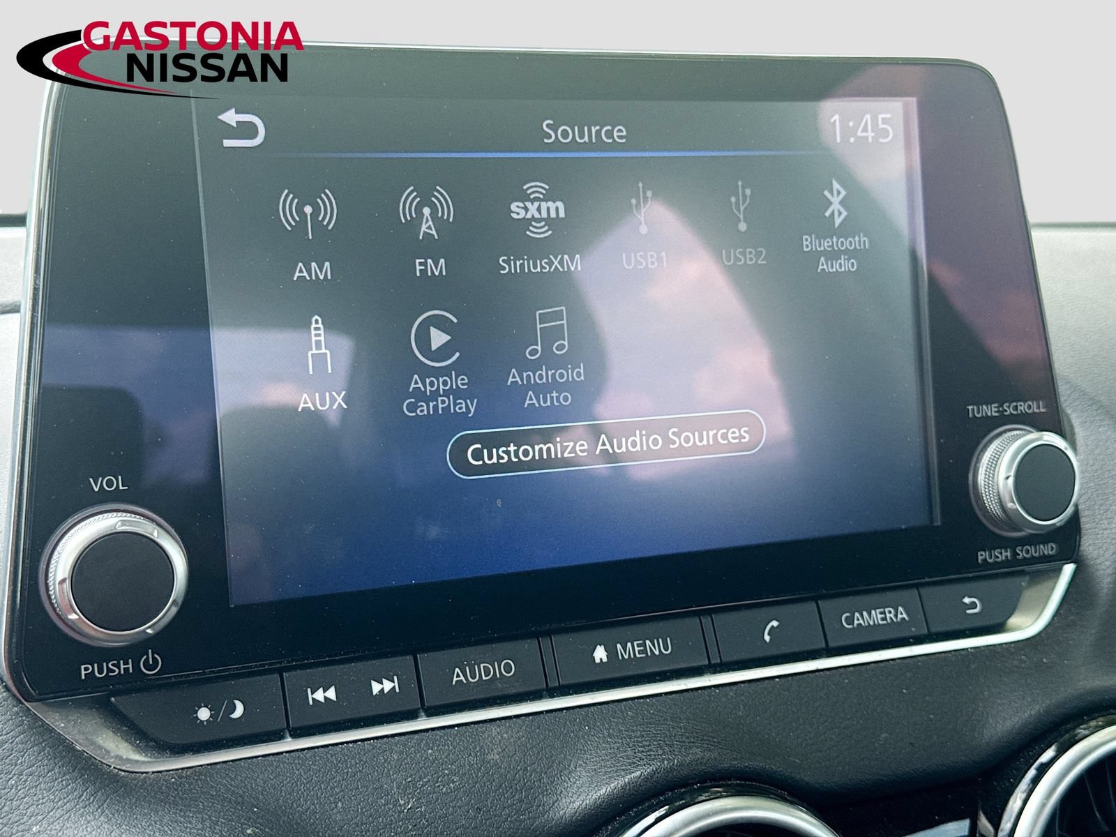 Used 2025 Nissan Sentra SR FWD image 17