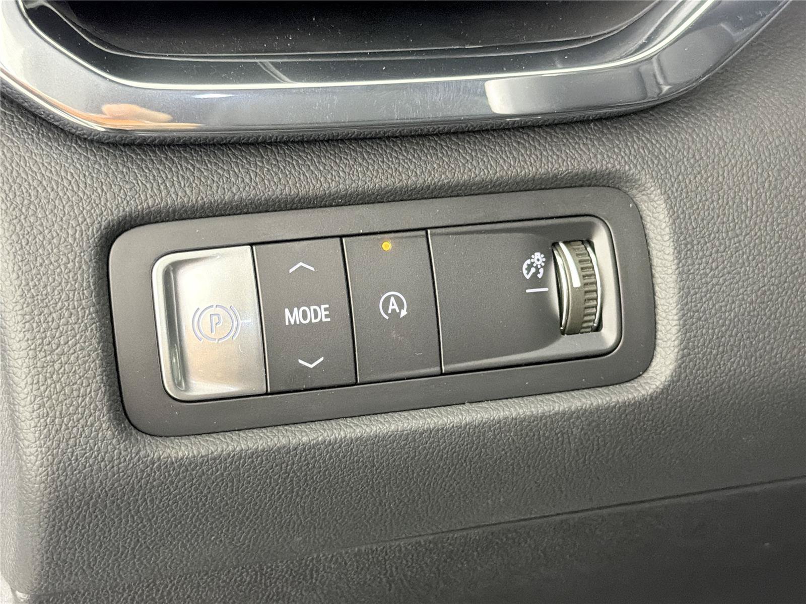 New 2026 GMC Acadia Elevation w/ Black Edition FWD image 9