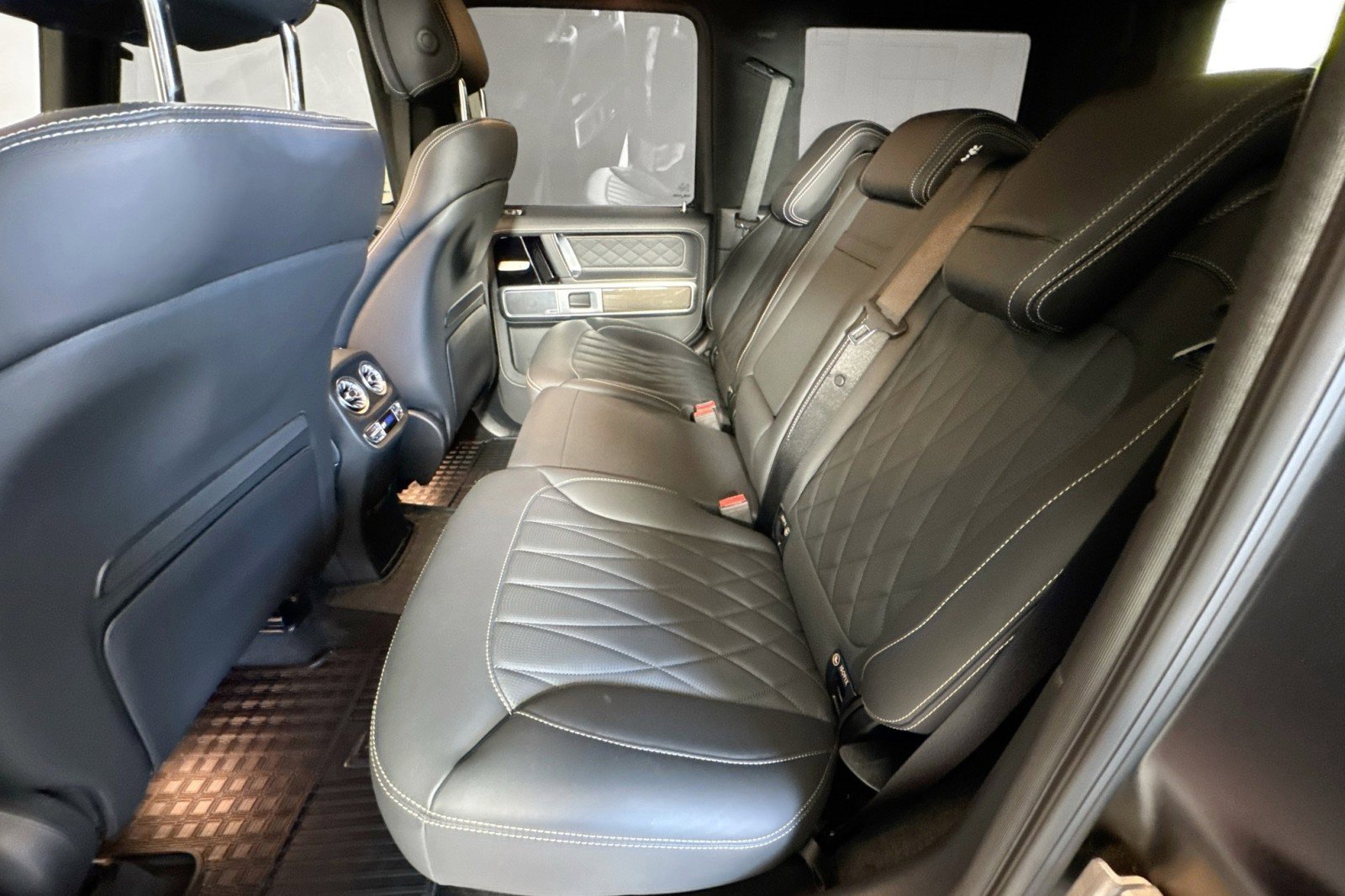 Certified 2024 Mercedes-Benz G 63 AMG AMG G 63 4MATIC SUV GRAND EDIT image 24