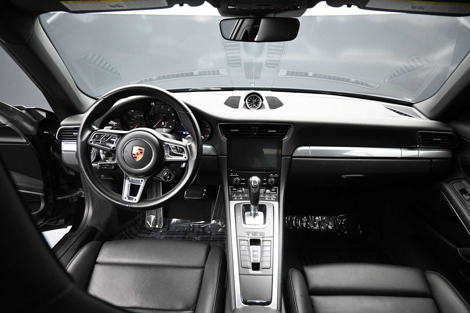 Certified 2018 Porsche 911 Carrera S RWD image 6