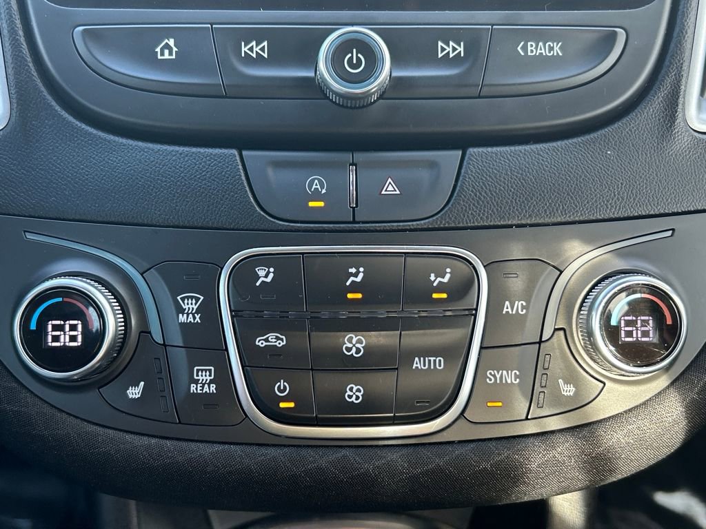 Used 2023 Chevrolet Malibu LT image 14