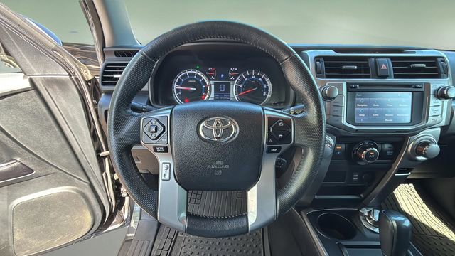 Used 2016 Toyota 4Runner SR5 Premium AWD/4WD image 12