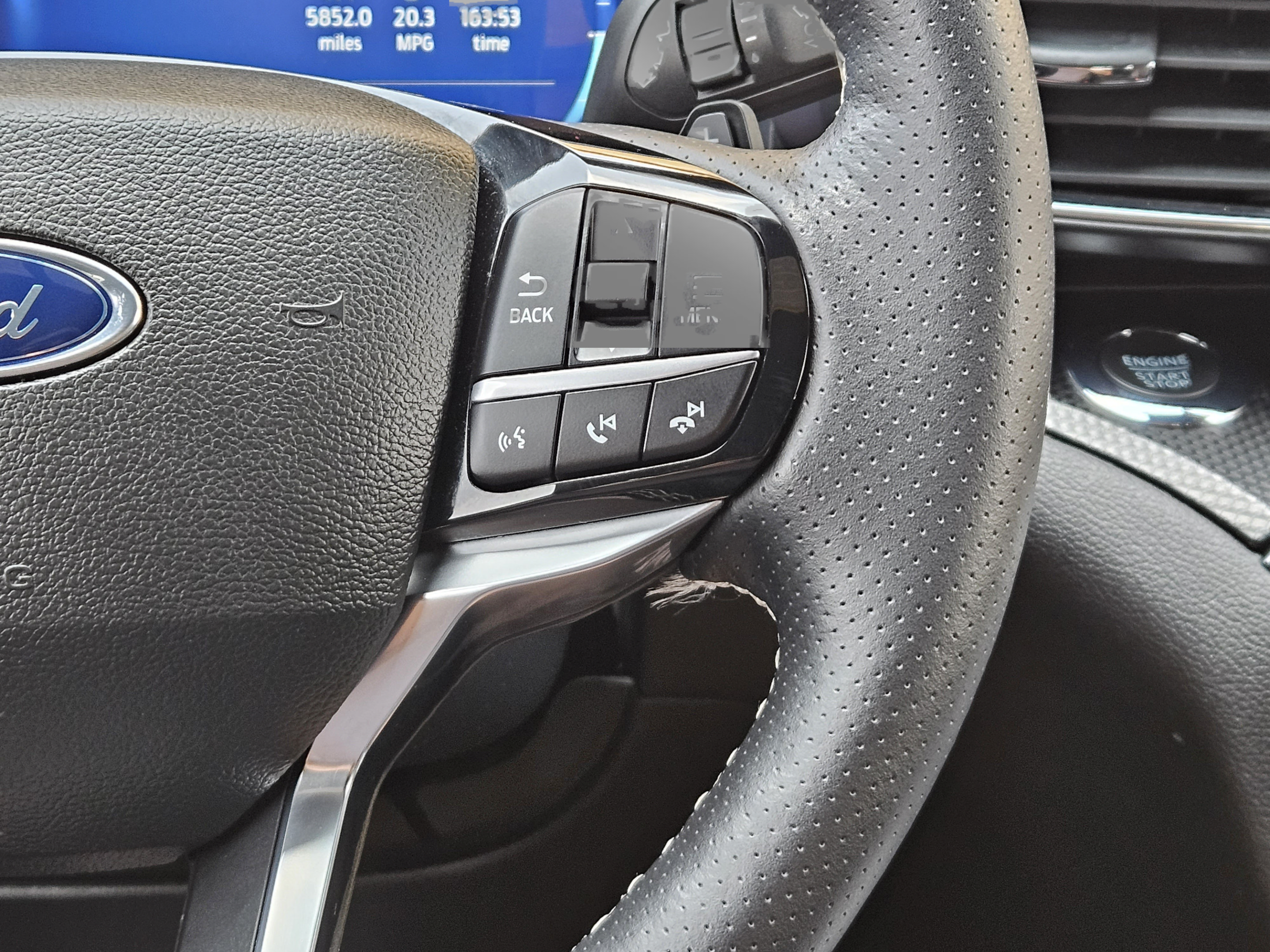 Used 2022 Ford Explorer ST w/ Equipment Group 401A AWD/4WD image 25