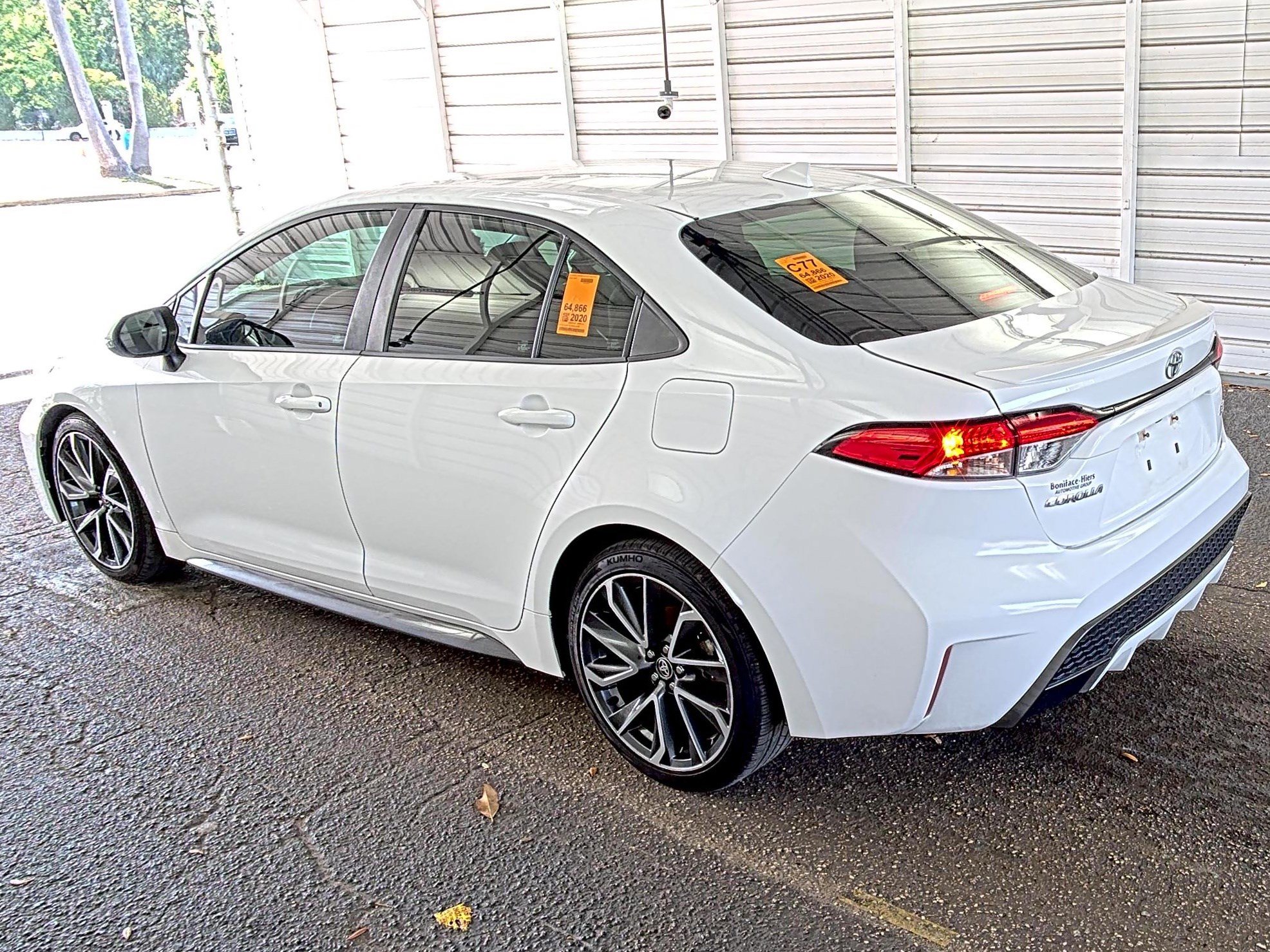 Used 2020 Toyota Corolla SE FWD image 8