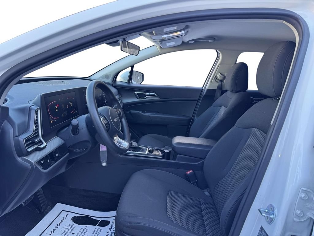 Used 2024 Kia Sportage LX AWD/4WD image 18