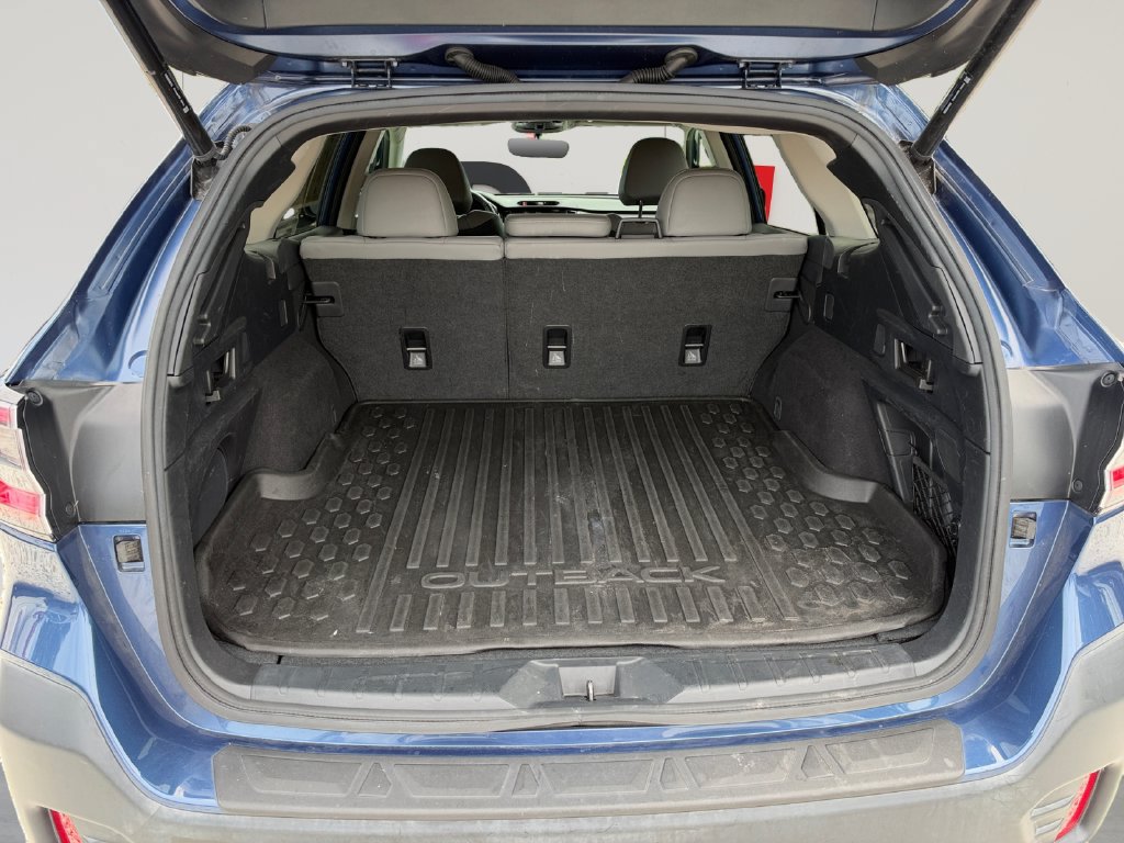 Used 2021 Subaru Outback Limited AWD/4WD image 18