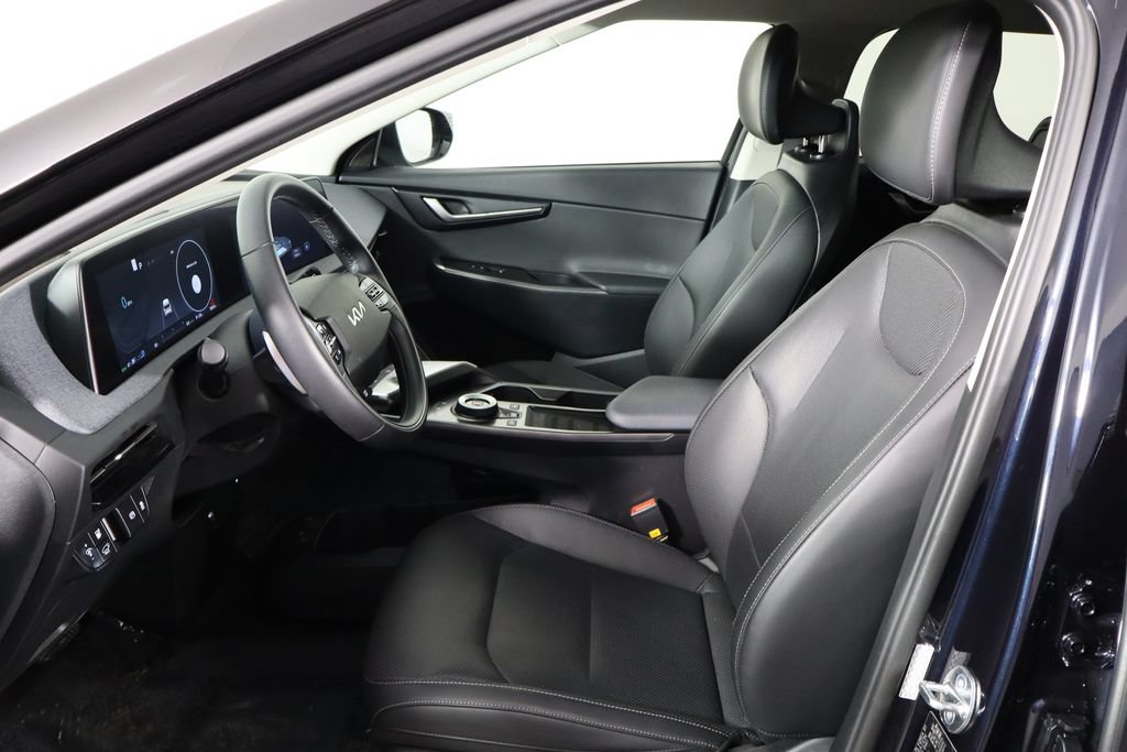 Used 2023 Kia EV6 Wind RWD image 14