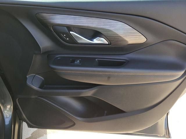 Used 2020 GMC Terrain SLT w/ Preferred Package FWD image 7
