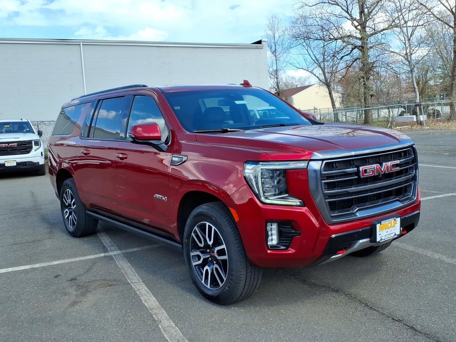Used 2023 GMC Yukon XL AT4 w/ AT4 Premium Package image 1
