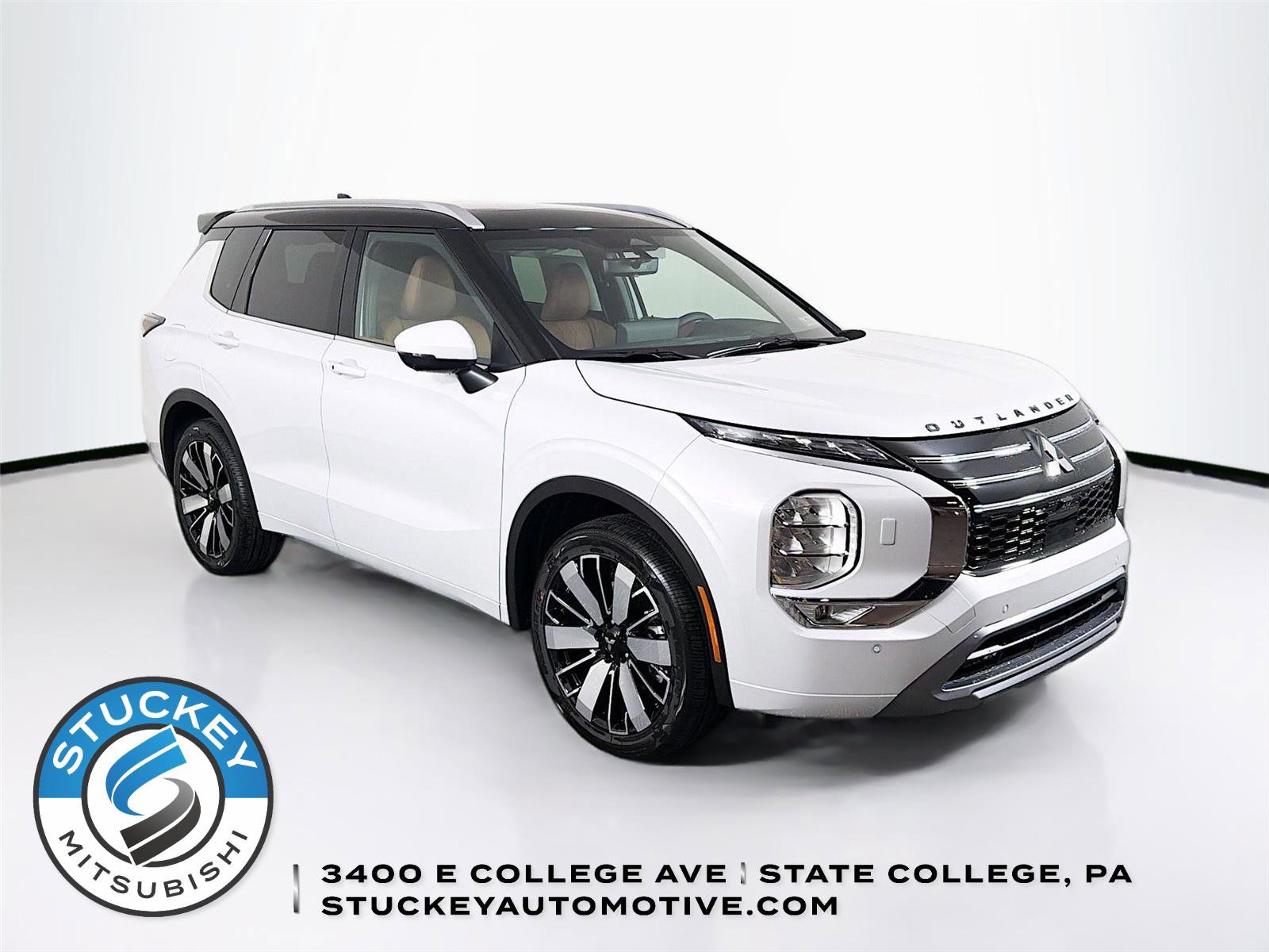 New 2026 Mitsubishi Outlander SEL AWD/4WD image 1