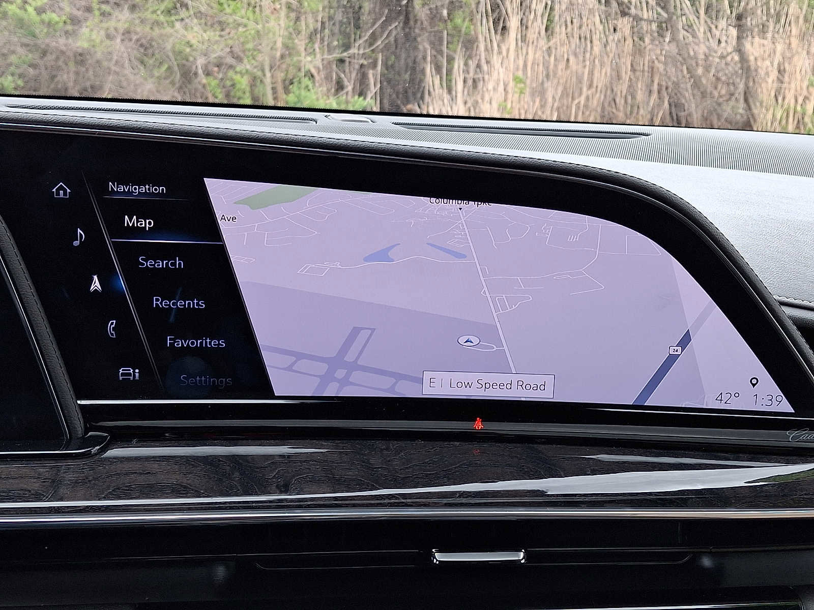 Used 2022 Cadillac Escalade Premium Luxury AWD/4WD image 21