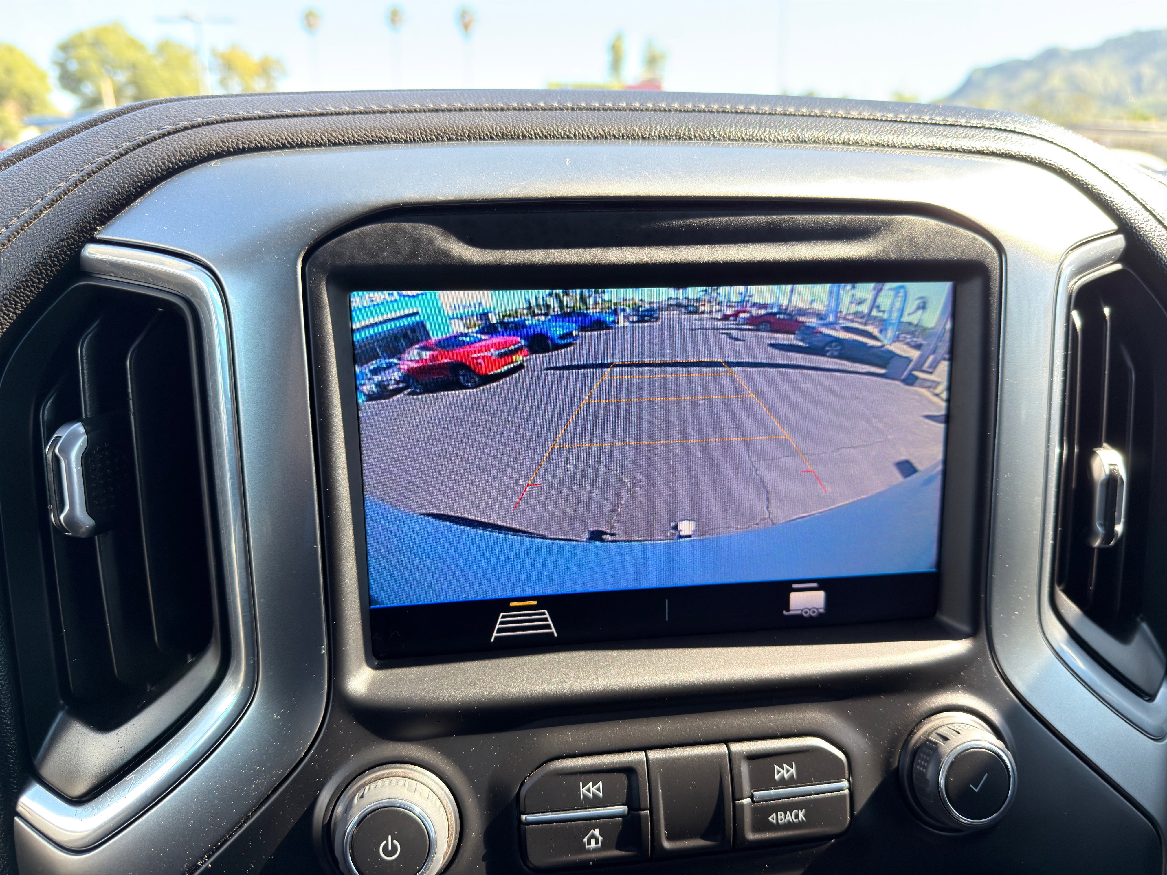 Used 2021 Chevrolet Silverado 1500 RST w/ Z71 Off-Road Package image 39