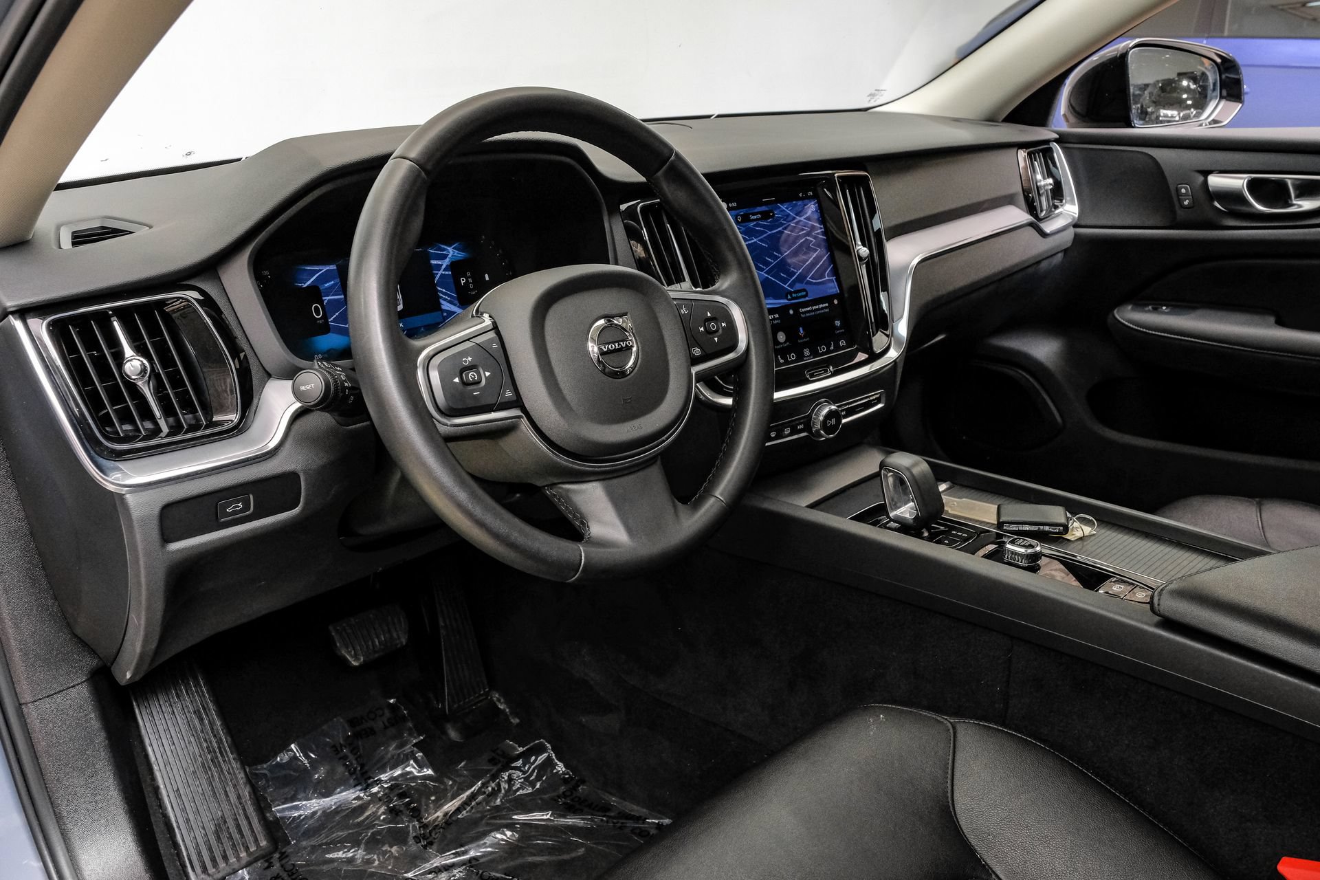 Used 2024 Volvo S60 B5 Core FWD image 3